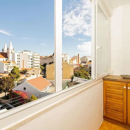 Elegant Interior Apt For 6P - 10Mins To Baixa Appartamento *