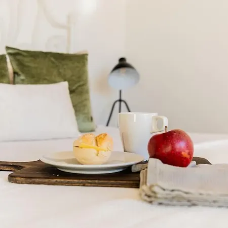 Apartment Elegant Interior Apt For 6P - 10Mins To Baixa